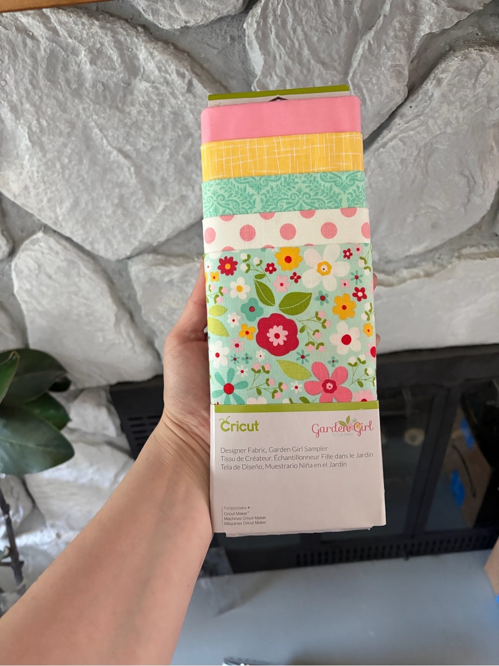 Cricut Garden Girl Fabric Pack - Pink Yellow Aqua Floral